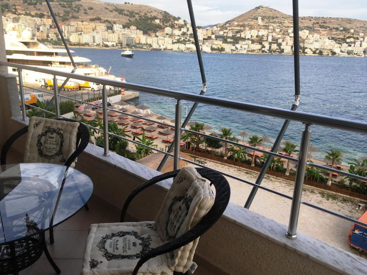 Royal Queen And King Luxury Apartment Sarandë Esterno foto