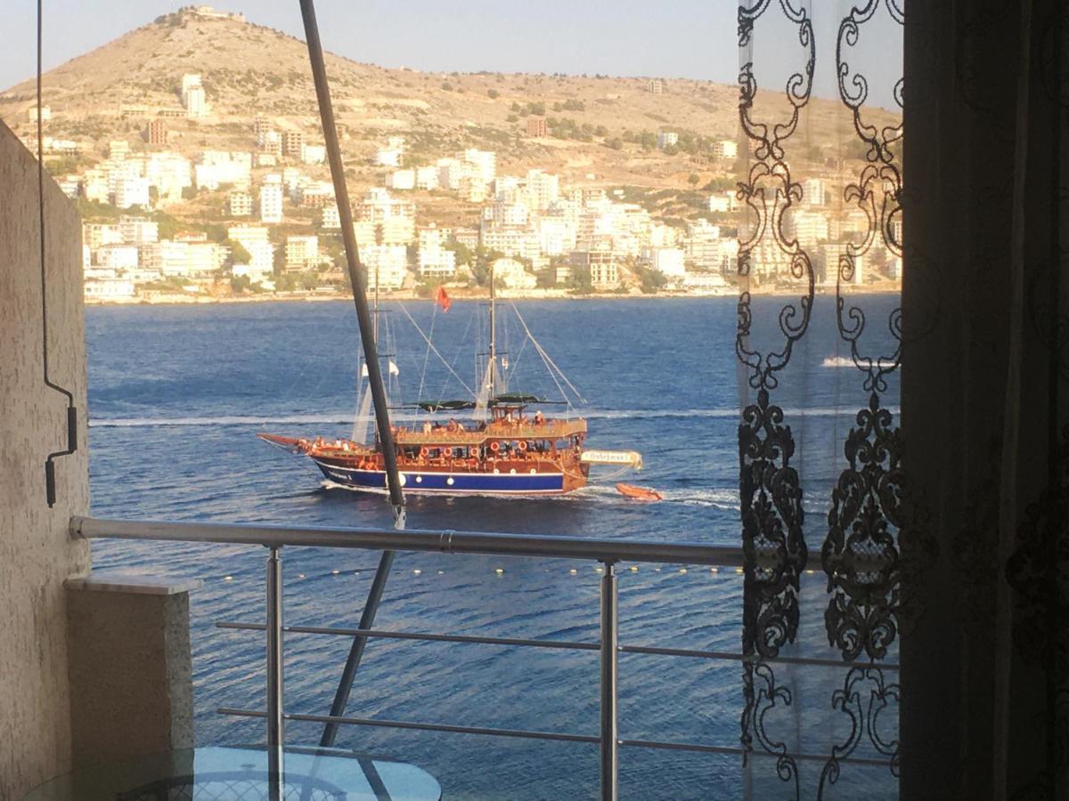 Royal Queen And King Luxury Apartment Sarandë Esterno foto