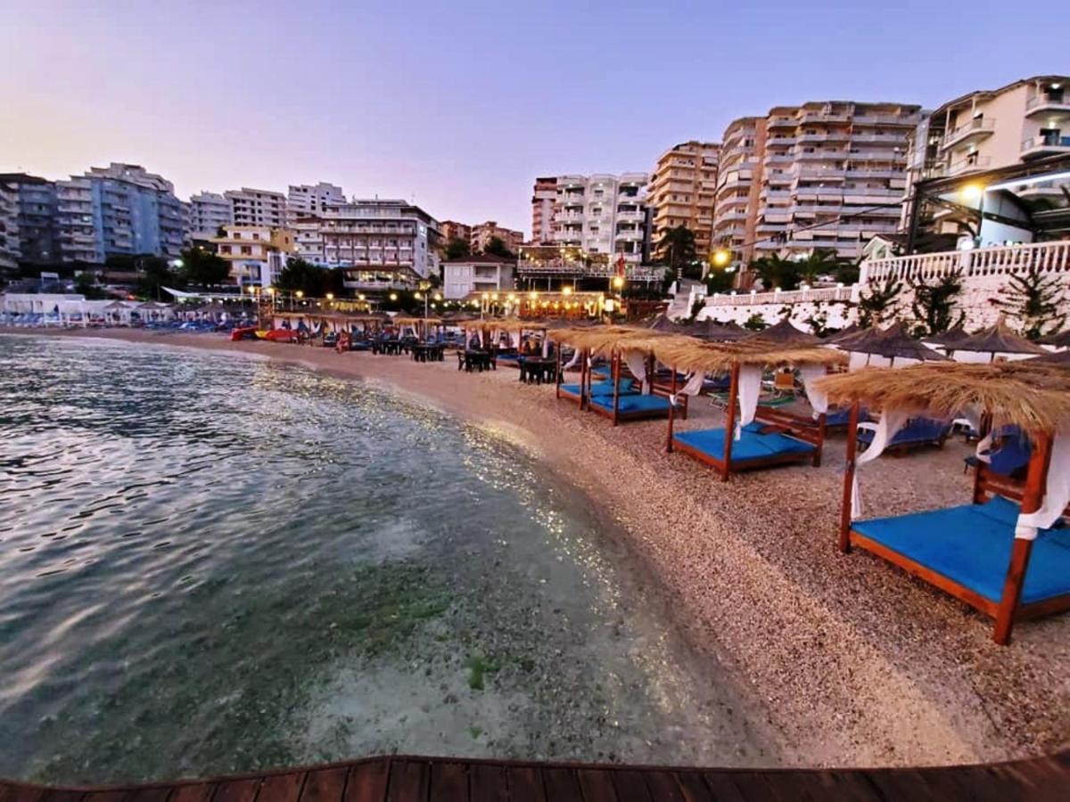 Royal Queen And King Luxury Apartment Sarandë Esterno foto