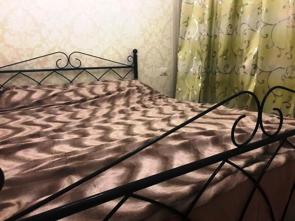 Royal Queen And King Luxury Apartment Sarandë Esterno foto